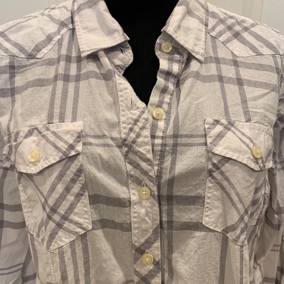 Torrid white gray long sleeve blouse S: 0 - Picture 2 of 6